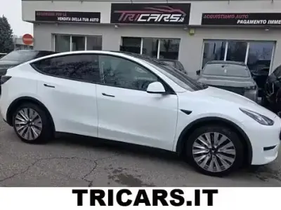 Usata Tesla Model Y RWD 88 kW (120 CV) 2023 Bianco SUV
