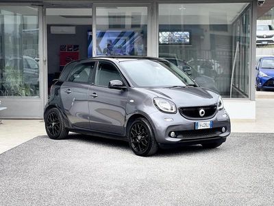 Usata Smart ForFour 71 CV (52 kW) 2016 Grigio Utilitaria