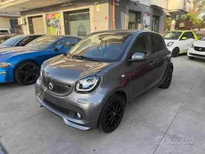 Usata Smart ForFour Superpassion 71 CV (52 kW) 2019 Grigio Utilitaria