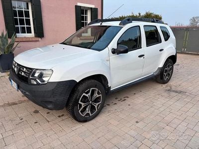 Usata Dacia Duster Ambiance 90 CV (66 kW) 2014 Bianco SUV