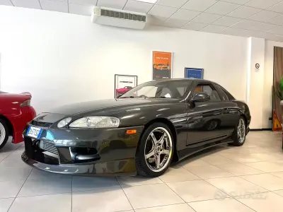 Usata Toyota Soarer 400 CV (294 kW) 1992 Grigio Coupé