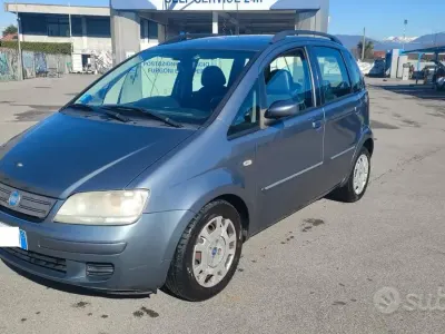 Usata Fiat Idea 75 CV (55 kW) 2007 Grigio Monovolume