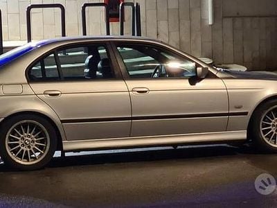 Usata BMW 525 M Sport 143 CV (105 kW) 1998 Grigio Berlina