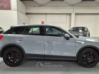 Usata Audi Q2 Ambiente 150 CV (110 kW) 2022 Grigio SUV