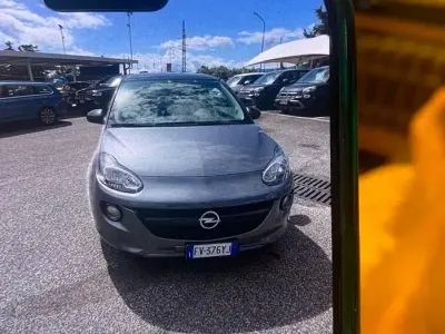 Usata Opel Adam 69 CV (50 kW) 2019 Grigio Utilitaria