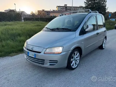 Usata Fiat Multipla 116 CV (85 kW) 2004 Monovolume