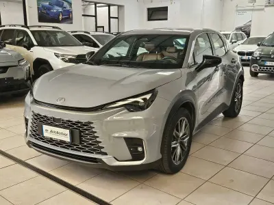 Usata Lexus LBX