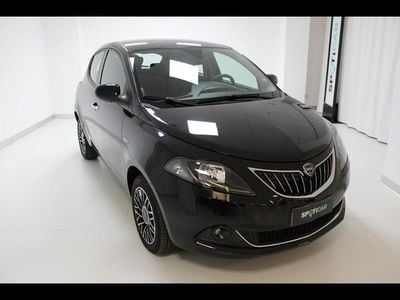 Usata Lancia Ypsilon Gold 69 CV (50 kW) 2024 Nero Utilitaria
