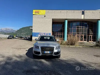 Usata Audi Q5 170 CV (125 kW) 2009 Grigio SUV