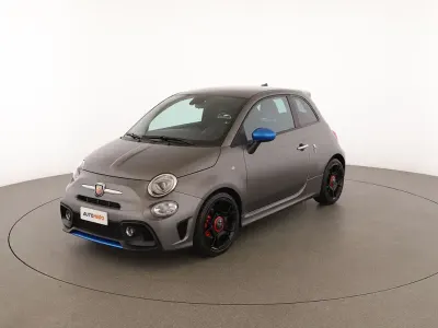 Usata Abarth 595 165 CV (121 kW) 2022 Argento Utilitaria