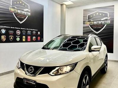 Usata Nissan Qashqai Tekna 110 CV (80 kW) 2017 Bianco SUV