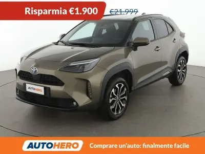 Usata Toyota Yaris Cross Trend 92 CV (67 kW) 2022 Grigio SUV