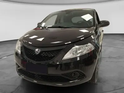 Usata Lancia Ypsilon