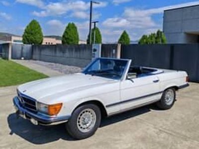 Begagnad Mercedes SL450 225 HK (165 kW) 1974 Vit Cab