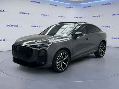Nuova Audi Q3 S-Line 150 CV (110 kW) 2026 Grigio scuro SUV