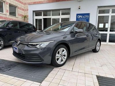 Usata VW Golf VIII 116 CV (85 kW) 2021 Mat Berlina