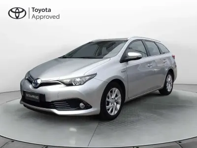 Usata Toyota Auris Touring Sports
