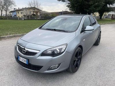 Usata Opel Astra Cosmo 160 CV (117 kW) 2010 Berlina