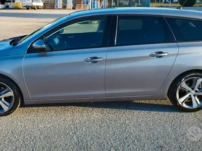 Usata Peugeot 308 Active 99 CV (72 kW) 2018 Grigio Station wagon