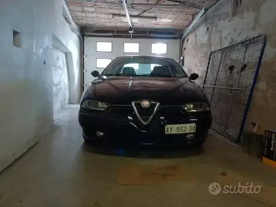 Usata Alfa Romeo 156 155 CV (114 kW) 1998 Nero Berlina