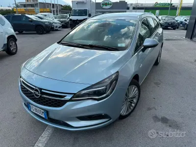 Usata Opel Astra Innovation 110 CV (80 kW) 2016 Grigio Station wagon