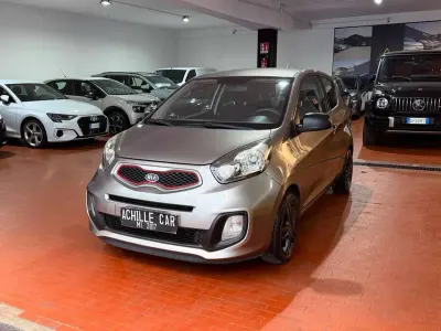 Usata Kia Picanto 69 CV (50 kW) 2012 Grigio Utilitaria