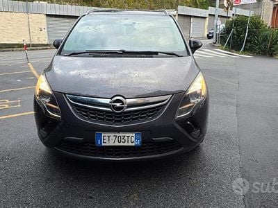 Usata Opel Zafira Tourer Cosmo 110 CV (80 kW) 2014 Grigio Monovolume