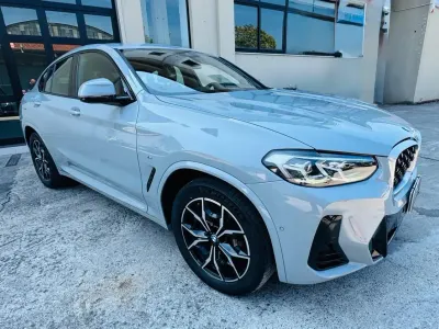 Usata BMW X4 M Sport 190 CV (139 kW) 2022 Grigio SUV