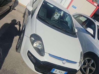 Usata Fiat Punto Evo Dynamic 90 CV (66 kW) 2012 Bianco Utilitaria