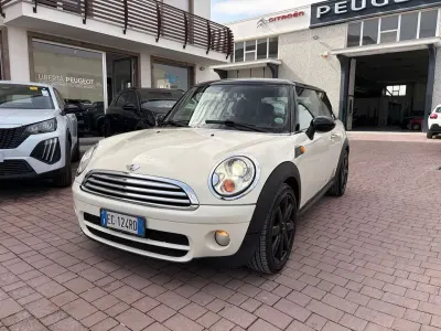 Occasion Mini Cooper D 109 PK (80 kW) 2010 Beige Hatchback