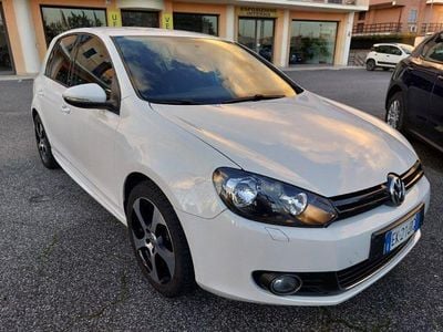 Usata VW Golf VI Edition 105 CV (77 kW) 2011 Bianco Utilitaria