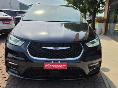 Usata Chrysler Pacifica Limited 291 CV (214 kW) 2022 Nero Furgone