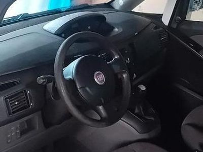 Usata Fiat Idea 90 CV (66 kW) 2007 Nero Monovolume