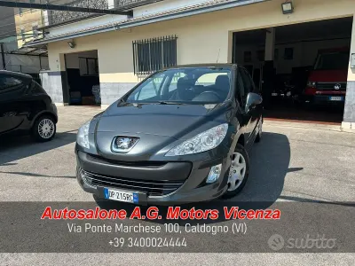 Usata Peugeot 308 120 CV (88 kW) 2008 Grigio Berlina