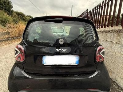 Usata Smart ForFour 90 CV (66 kW) 2018 Nero Utilitaria
