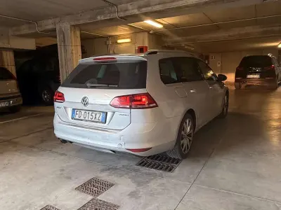 Usata VW Golf VII 150 CV (110 kW) 2016 Grigio Station wagon