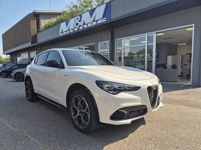 Usata Alfa Romeo Stelvio Veloce 210 CV (154 kW) 2024 Bianco SUV