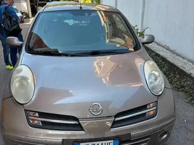 Usata Nissan Micra 80 CV (58 kW) 2007 Marrone Berlina