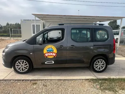 Usata Citroën Berlingo 102 CV (75 kW) 2020 Marrone Monovolume