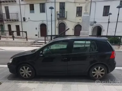Usata VW Golf IV 140 CV (102 kW) 2005 Nero Berlina