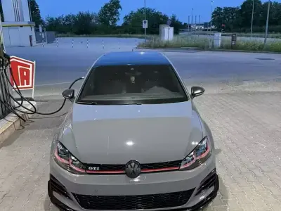 Usata VW Golf VIII 290 CV (213 kW) 2020 Grigio Berlina
