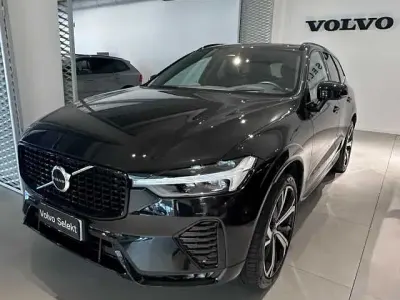 Usata Volvo XC60 184 CV (135 kW) 2024 Nero SUV