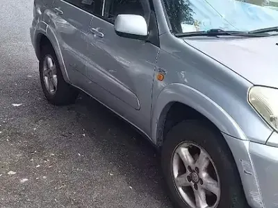 Usata Toyota RAV4 116 CV (85 kW) 2003 SUV