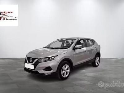 Używany Nissan Qashqai 116 KM (85 kW) 2020 Szary SUV