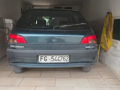 Usata Peugeot 306 75 CV (55 kW) 1994 Grigio Berlina