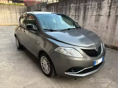 Usata Lancia Ypsilon