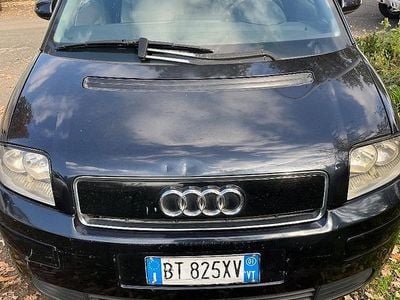 Usata Audi A2 75 CV (55 kW) 2001 Blu Utilitaria