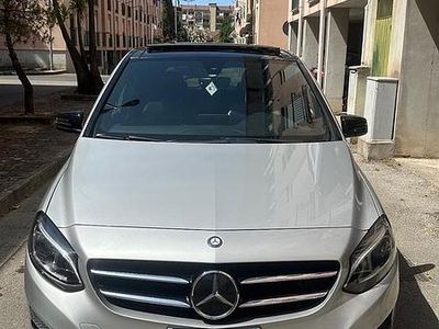 Usata Mercedes 200 2016 Grigio Berlina
