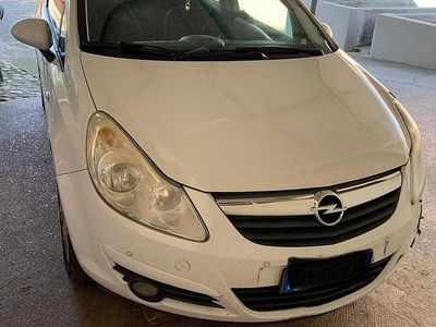 Usata Opel Corsa 69 CV (50 kW) 2009 Bianco Utilitaria