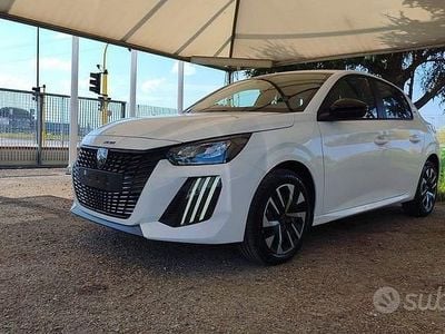 Nuova Peugeot 208 Style 2025 Bianco Utilitaria